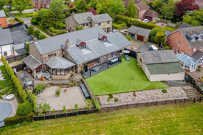 5 Bedroom Detached House For Sale In Hardacre Lane, Whittle-Le-Woods, PR6
