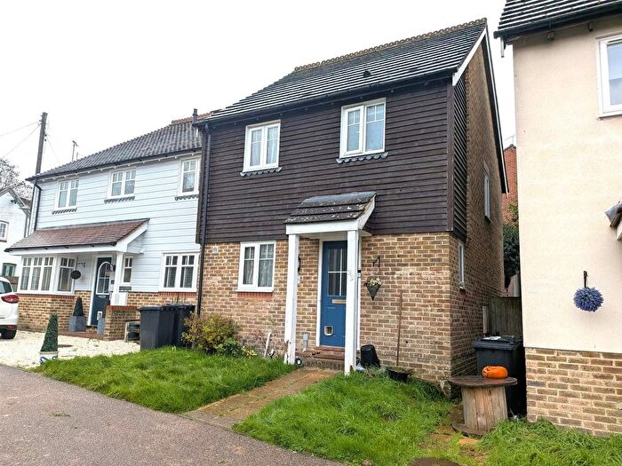 2 Bedroom Link Detached House To Rent In Hughes Way, Uckfield, TN22