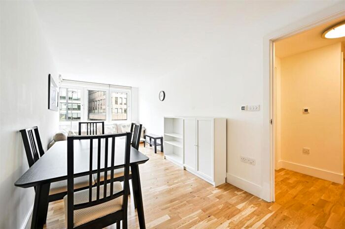 1 Bedroom Apartment To Rent In Sir John Lyon House, High Timber Street, London, EC4V