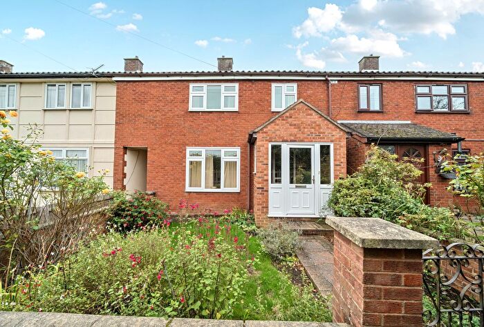 3 Bedroom Terraced House For Sale In Chigwell View, Romford, RM5
