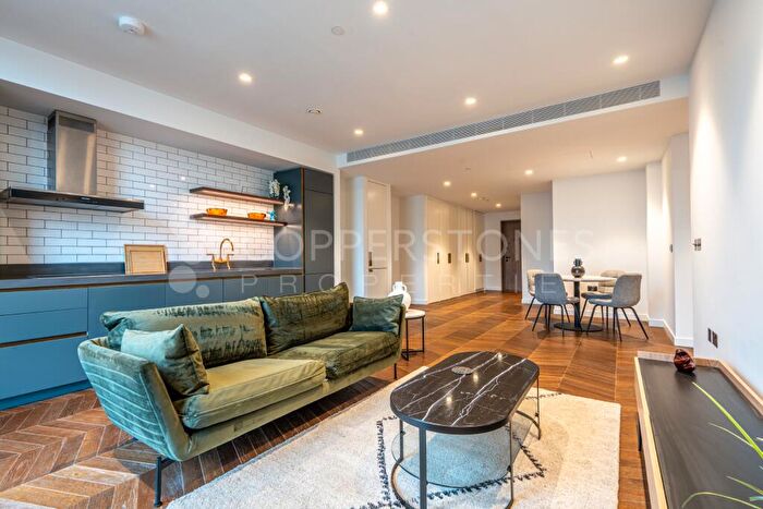 1 Bedroom Apartment For Sale In Switch House East, Circus Road East, Battersea, London, SW11