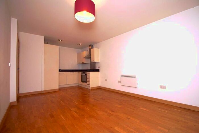 1 Bedroom Flat To Rent In Elder Court, Mead Lane, Hertford, Hertfordshire, SG13