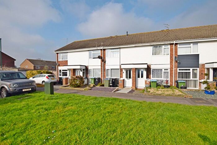 2 Bedroom Terraced House To Rent In Finch Gardens, Bognor Regis, PO22