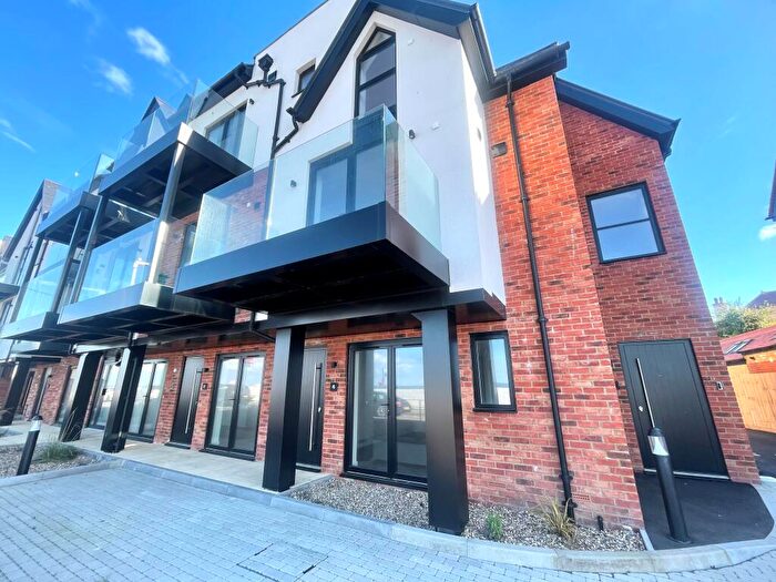 1 Bedroom Flat To Rent In St. Georges Terrace, Herne Bay, CT6