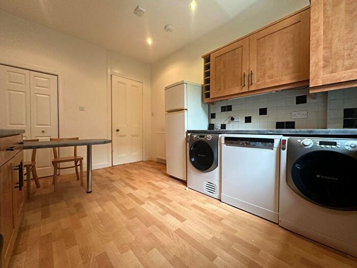 1 Bedroom Flat To Rent In Hyndland Street, Hyndland, Glasgow, G11