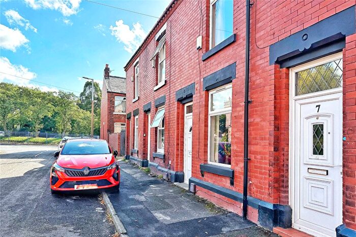 2 Bedroom Terraced House For Sale In Mount Pleasant Street, Ashton-Under-Lyne, Greater Manchester, OL6