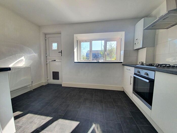 2 Bedroom End Of Terrace House To Rent In Lombardy Rise, Waterlooville, PO7