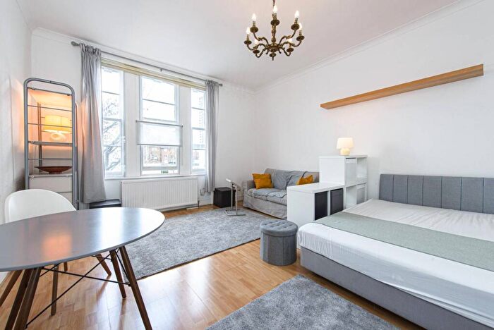 Studio To Rent In King Henrys Road, Primrose Hill, London, NW3