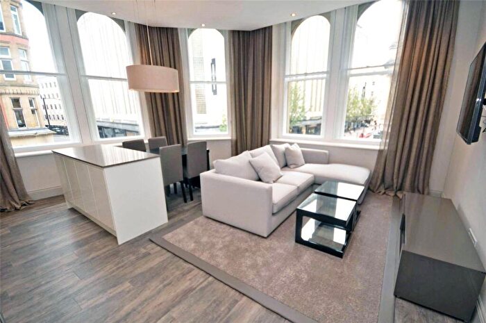 2 Bedroom Flat To Rent In King Street, City Centre, Manchester, M2