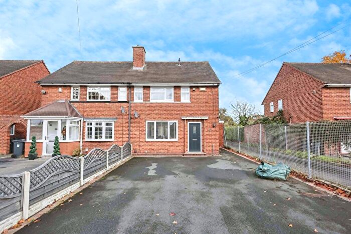 2 Bedroom Semi Detached House For Sale In Brownfield Road, Birmingham, B34