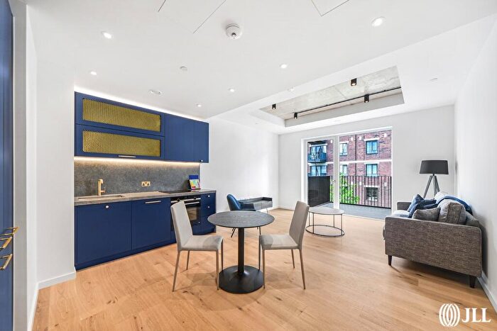 1 Bedroom Flat To Rent In Prinsep House, Orchard Place, E14