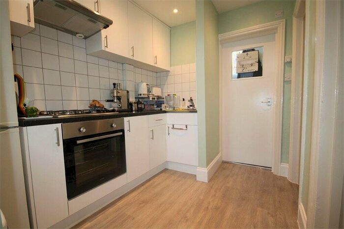 1 Bedroom Flat To Rent In St Pauls Avenue, Willesden Green, NW2
