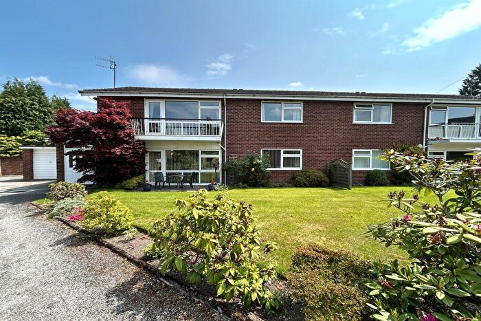 2 Bedroom Apartment For Sale In Fulshaw Court, Wilmslow, SK9