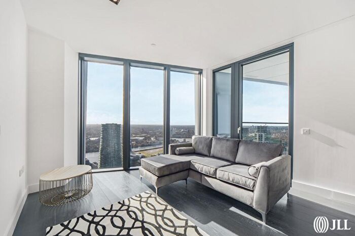 1 Bedroom Flat To Rent In Amory Tower, Marsh Wall, E14