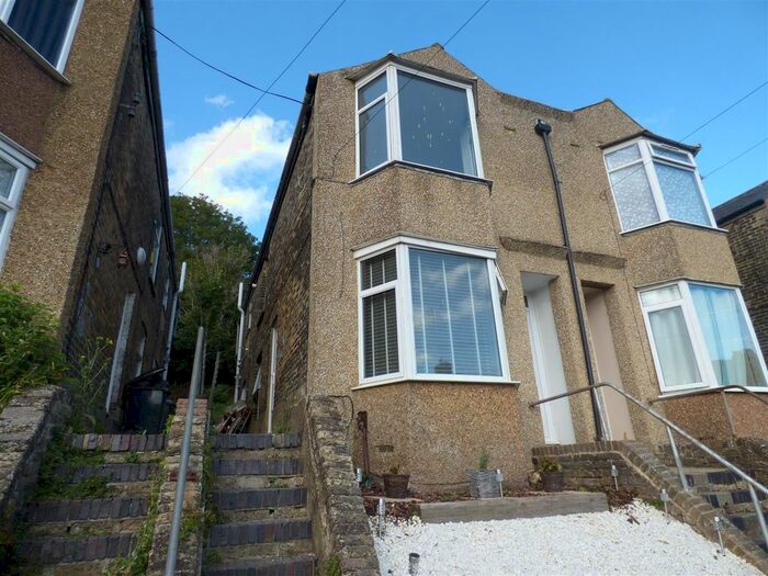 1 Bedroom Flat To Rent In Mayfield Avenue, Dover CT16