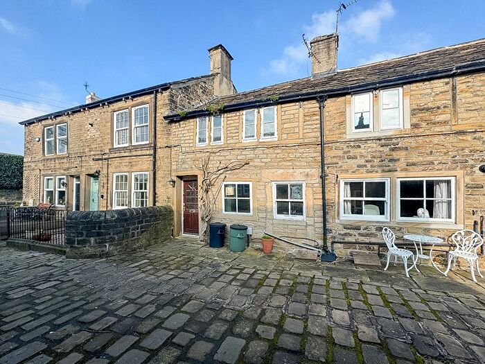1 Bedroom Cottage For Sale In France Fold, Honley, Holmfirth, HD9
