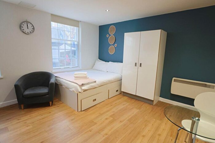 Studio To Rent In Harford House, Frogmore Street, Bristol, BS1