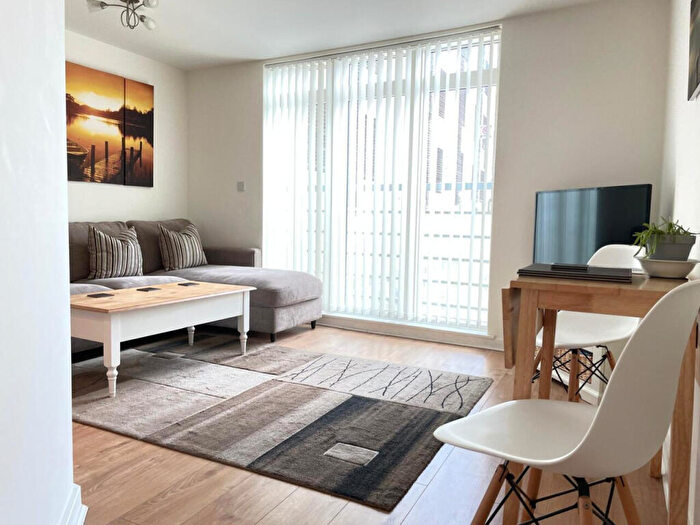 1 Bedroom Apartment To Rent In Kingfisher Meadow, Maidstone, Kent, ME16