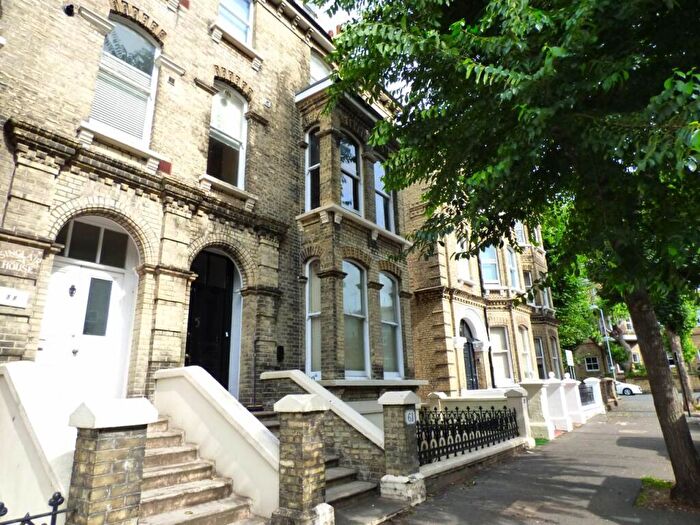 Studio To Rent In Tisbury Road, Hove, East Sussex, BN3