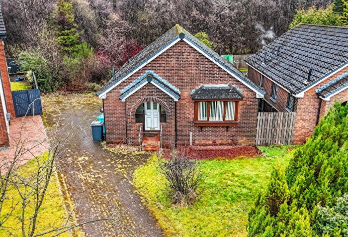 2 Bedroom Detached House For Sale In Kiltarie Crescent, Airdrie, ML6