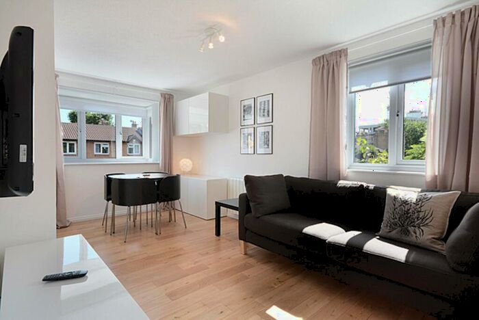 1 Bedroom Flat To Rent In John Maurice Close, Southwark, London, SE17