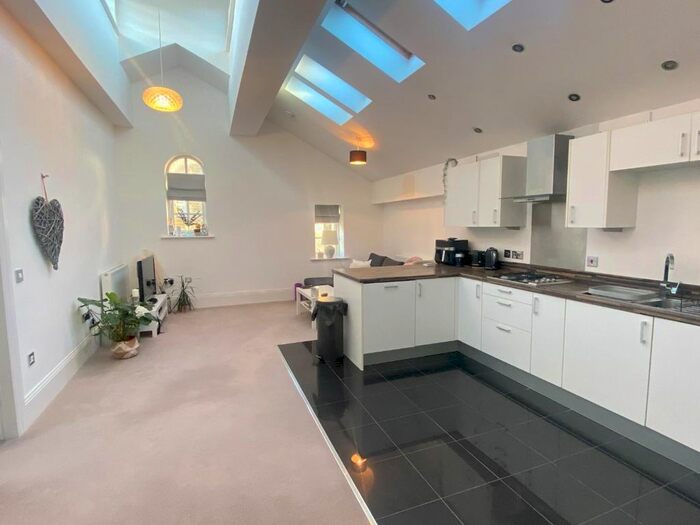 1 Bedroom Flat To Rent In Cotterdale, Clifford Drive, Menston, Ilkley, LS29