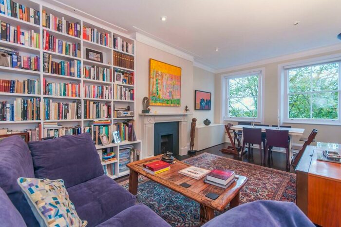 3 Bedroom Flat To Rent In Fellows Road, Belsize Park, NW3