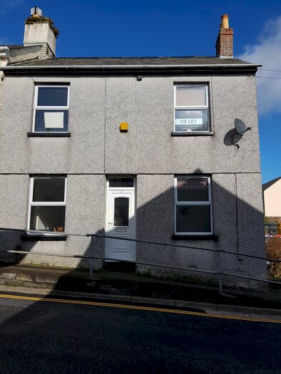 3 Bedroom Terraced House To Rent In Albert Road, Saltash, PL12