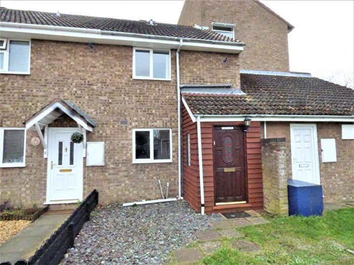 2 Bedroom House To Rent In Shortland Terrace, Somersham, PE28