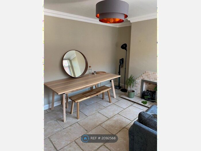 2 Bedroom Terraced House To Rent In Elder Place, Leeds, LS13