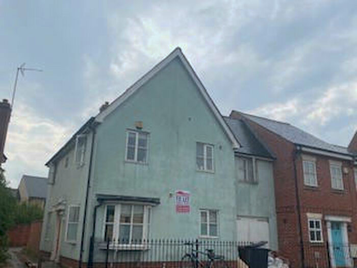 4 Bedroom House To Rent In Elmstead Road, Colchester., CO4