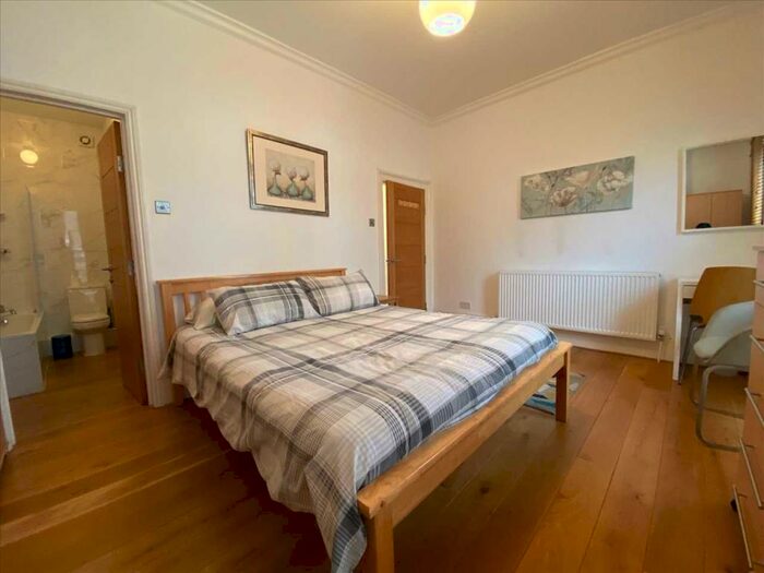 4 Bedroom End Of Terrace House To Rent In Broadley Street, St Johns Wood, NW8