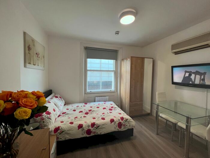 Studio To Rent In Cromwell Road, London, SW7