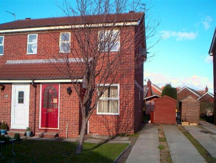 Terraced House To Rent In Peppermint Way, Selby, YO8