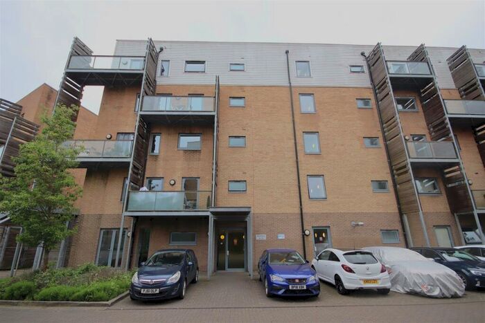 2 Bedroom Flat To Rent In Bailey House, Rustat Avenue, CB1