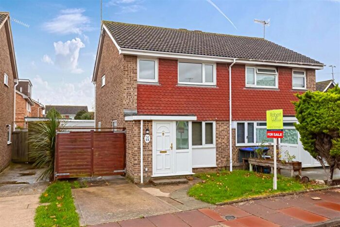 3 Bedroom Semi-Detached House For Sale In Edmonton Road, Worthing, BN13