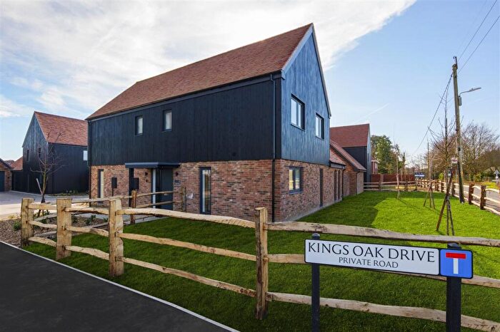 4 Bedroom Detached House For Sale In Kings Oak Drive, Woodnesborough, Sandwich, CT13