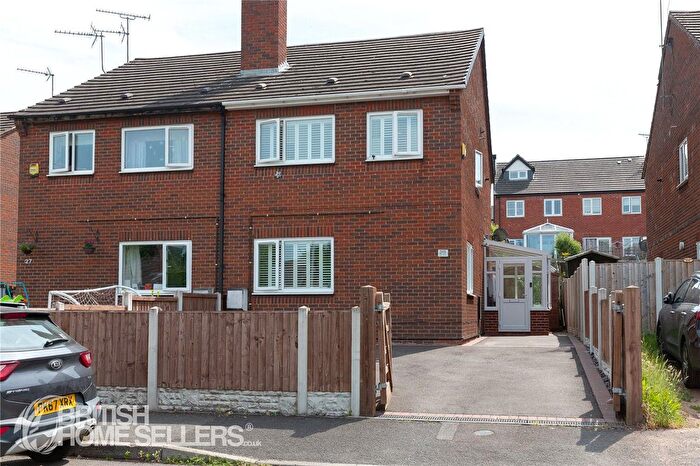 4 Bedroom Semi-Detached House For Sale In West Street, Doe Lea, Chesterfield, Derbyshire, S44