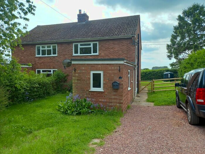 3 Bedroom Semi-Detached House To Rent In Cherry Orchard, Tillington, Hereford, HR4