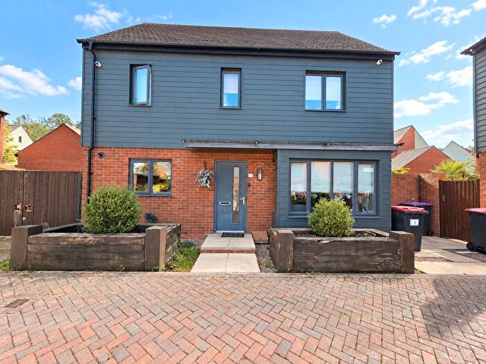 3 Bedroom Detached House For Sale In Sunny Lane, Lawley, Telford, Shropshire, TF3
