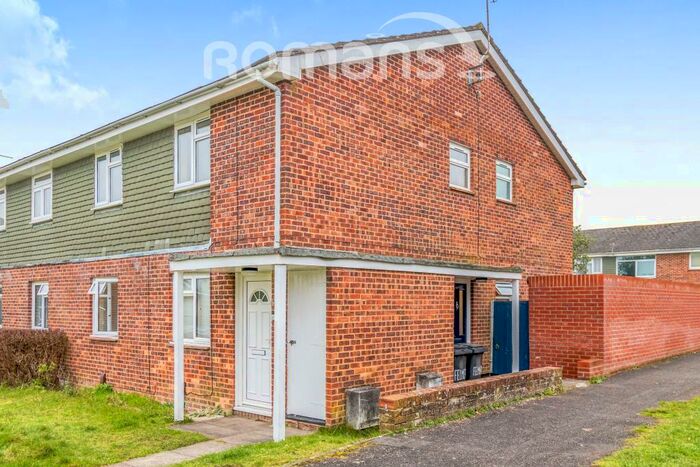 2 Bedroom Maisonette To Rent In Kings Worthy, Winchester, SO23