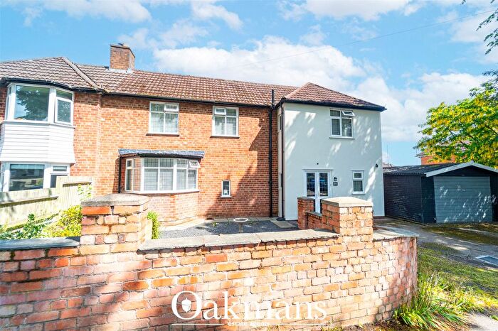 3 Bedroom Semi-Detached House For Sale In Stot Fold Road, Birmingham, West Midlands, B14