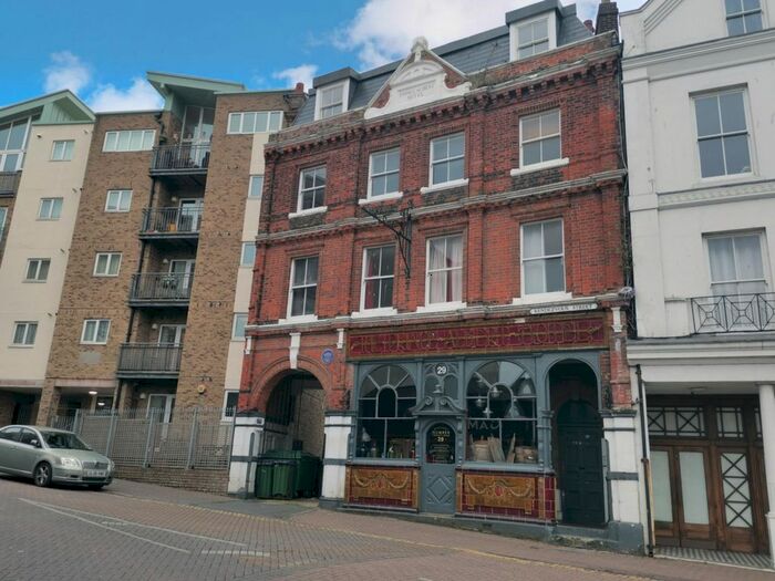 4 Bedroom Maisonette To Rent In Rendezvous Street, Folkestone CT20