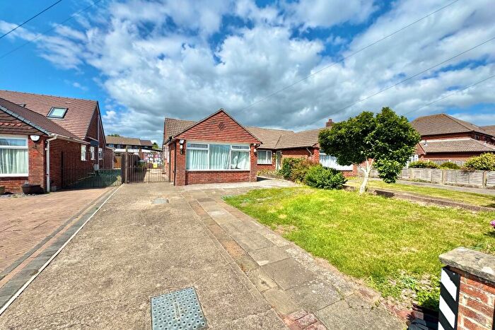2 Bedroom Semi-Detached Bungalow For Sale In Netley Road, Titchfield Common, PO14