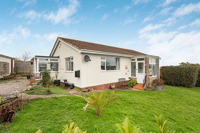 2 Bedroom Detached Bungalow For Sale In Sweetbriar Lane, Holcombe, EX7