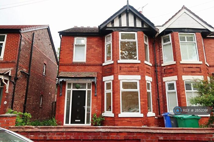 3 Bedroom Semi-Detached House To Rent In Fairview Avenue, Manchester, M19