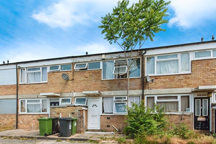 3 Bedroom Terraced House For Sale In Ripon Way, Thetford, IP24