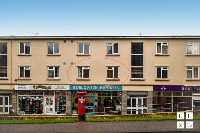 2 Bedroom Flat To Rent In Boslowick Road, Falmouth, TR11