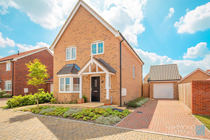 3 Bedroom Detached House For Sale In Bobbins Way, Swardeston, NR14