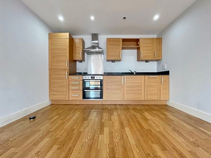 1 Bedroom Flat To Rent In Long Lane, SE1